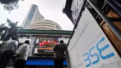 Sensex crosses 60,000 level in early trade; Nifty tests 17,700