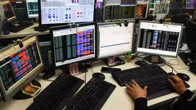 Sensex, Nifty decline in early trade