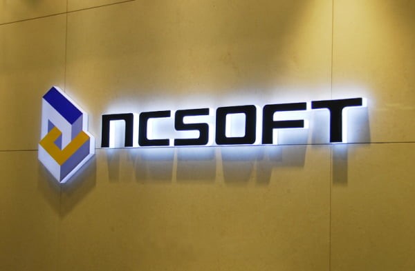 NCSoft will record a quarterly operating loss for the first time in 10 years.