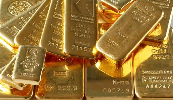 Gold bars (Reuters)