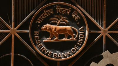 Flagging farm loan waivers, cash transfers & other sops, RBI says rationalise subsidies